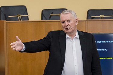 Неизвестный Дом Советов: от квеста до голосования